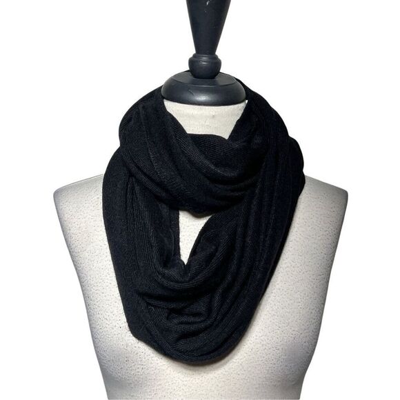 Infinity Scarves Lot of 4 Animal Print Rhinestone Barbie Pink and Black - Picture 3 of 5